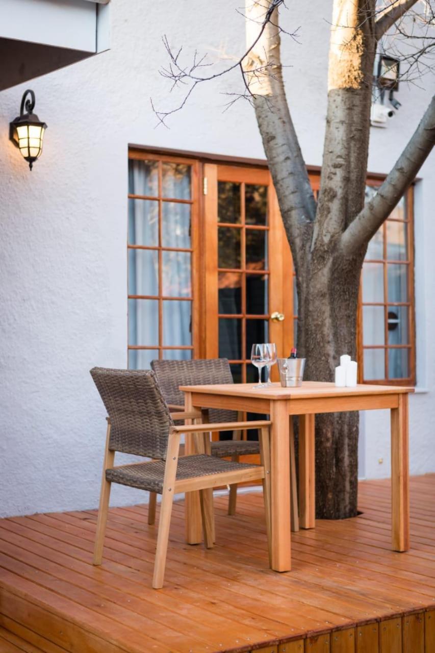 Touching Senses Garden Cottages Bloemfontein Extérieur photo
